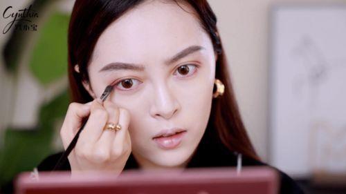 泰妆视频,跟随视频领略泰国美妆风采